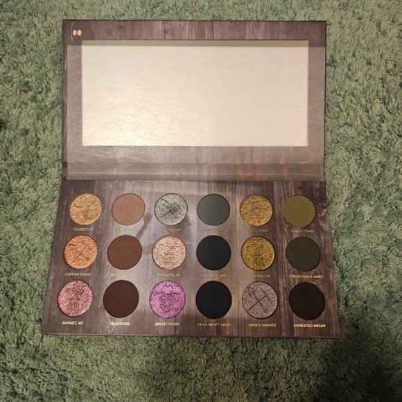 Nomad Cosmetics Ghost Town - Picture 3 of 3